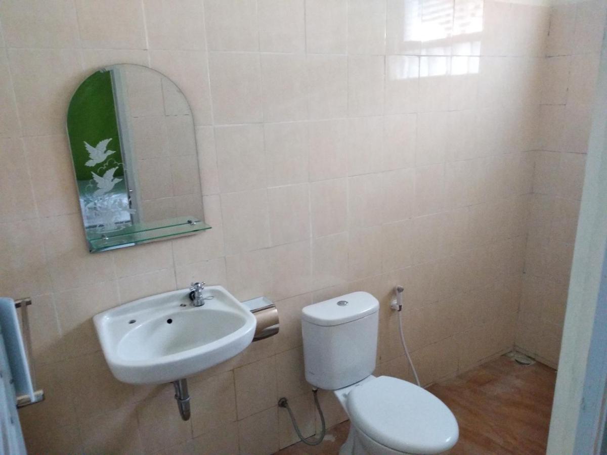Omah Inap D24 Syariah Near Universitas Aisyiah Yogyakarta Mitra Reddoorz Sleman  Dış mekan fotoğraf
